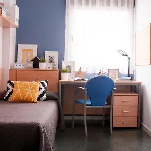 Residencia Resa Tomas Alfaro Fournier Apartment